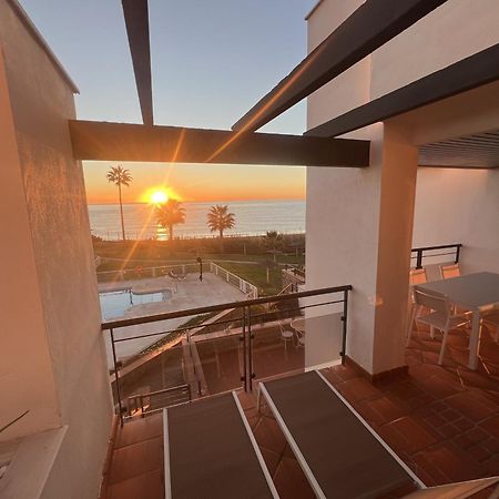 Sunrise Beach Front - Casares Del Mar エクステリア 写真