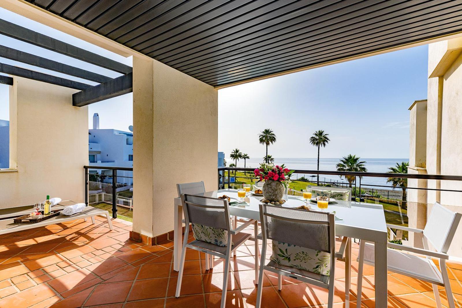Sunrise Beach Front - Casares Del Mar エクステリア 写真