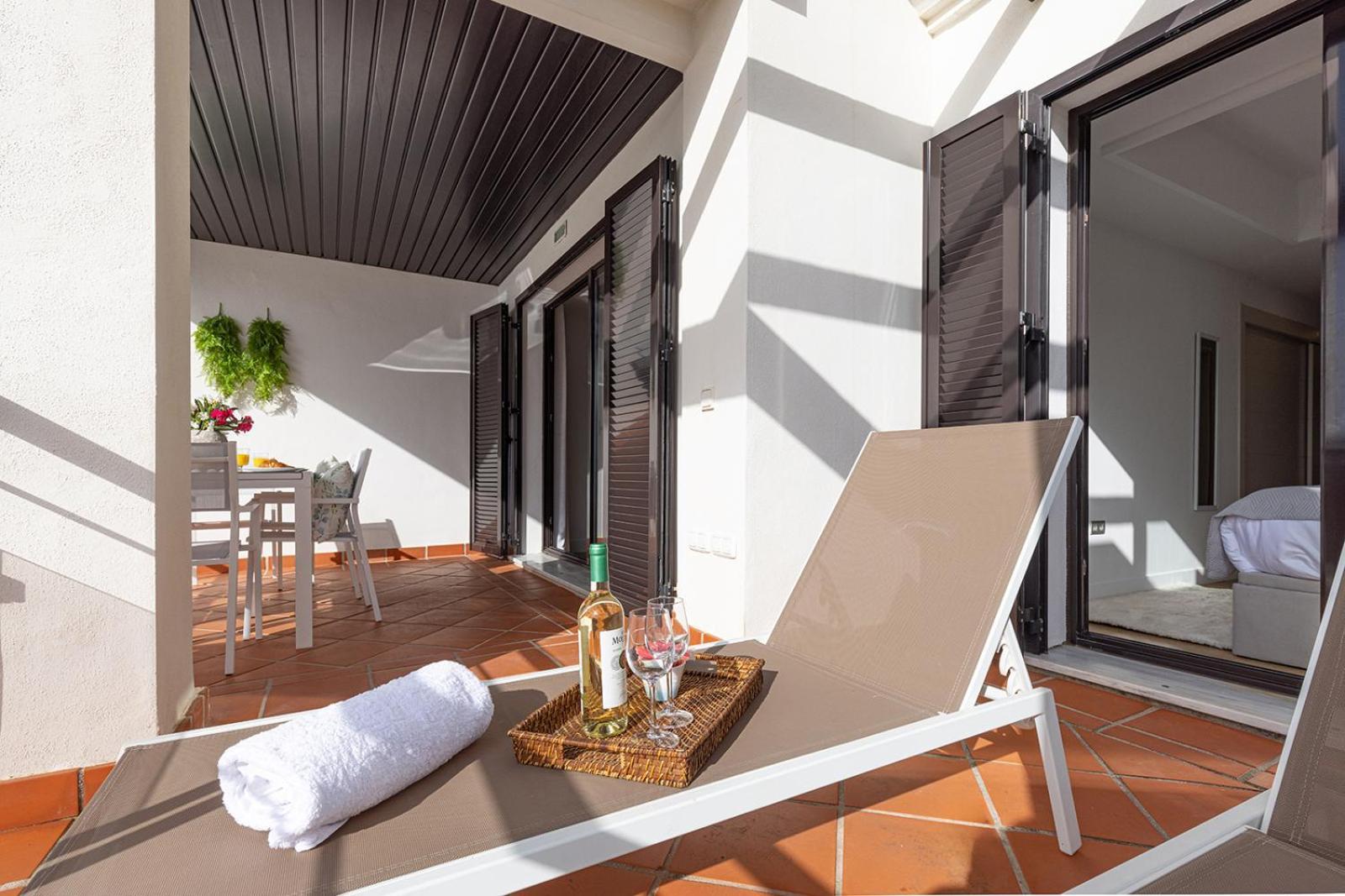 Sunrise Beach Front - Casares Del Mar エクステリア 写真