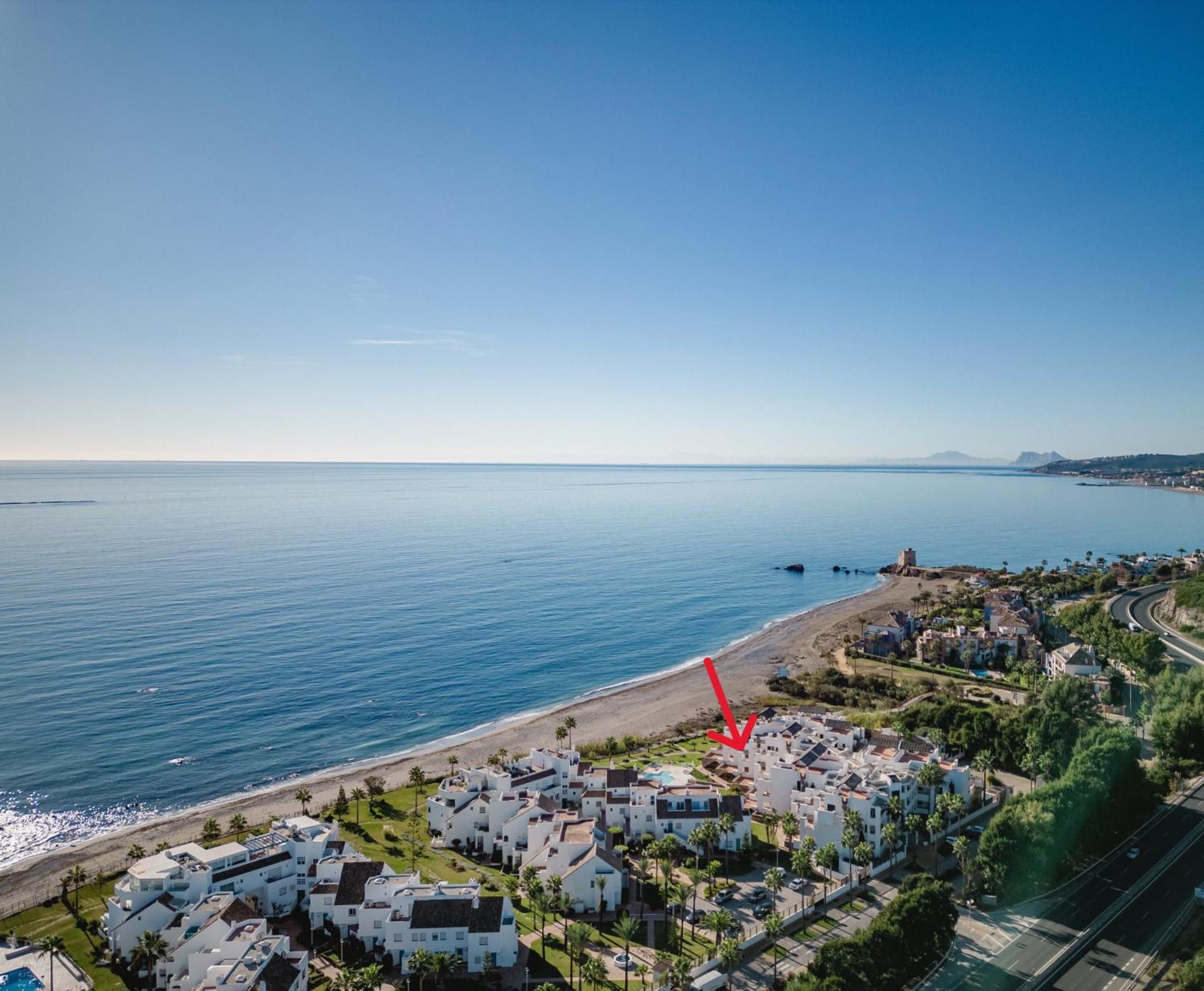 Sunrise Beach Front - Casares Del Mar エクステリア 写真